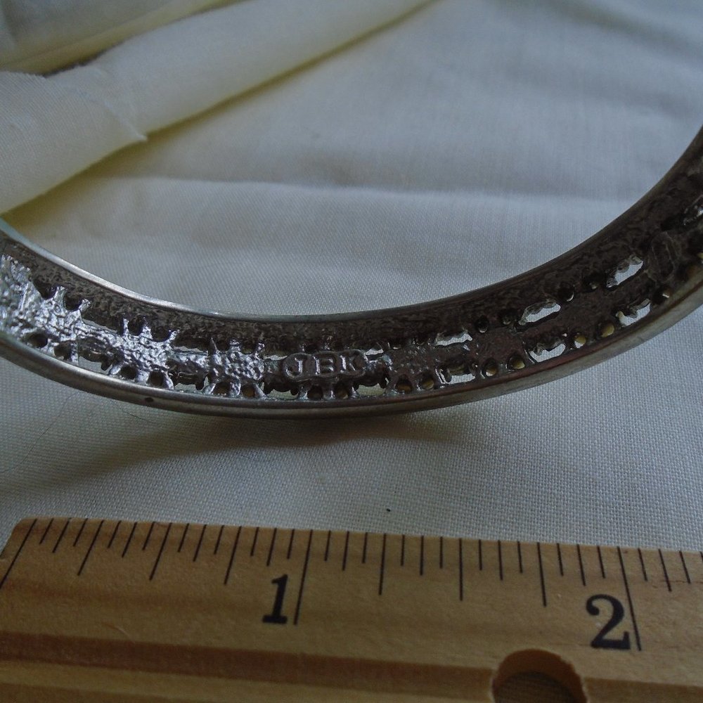 Signed Silvertone Hinged Bangle Bracelet - image 5